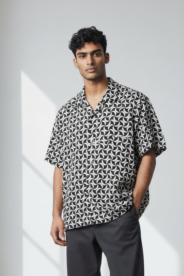Mens Shirts Short Sleeve Navy Geo Print - Quality Brands Outlet