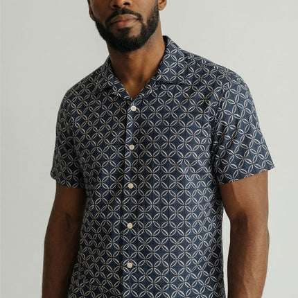 Mens Shirts Short Sleeve Cuban Collar Navy Geo Print - Quality Brands Outlet